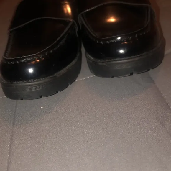NWT old navy patent black  loafers Classic Black Loafers size 11