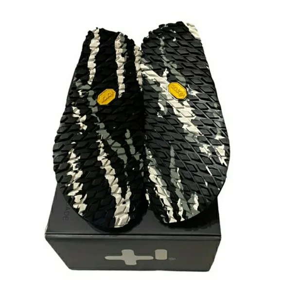 NWT OTZ Vibram Unisex MOC MV Heavy Duty Shoes 6