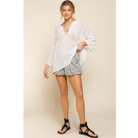 NWT POL Women's Lace-up V-Neck Raw Edge Lightweight Knit Tunic Top Sweater