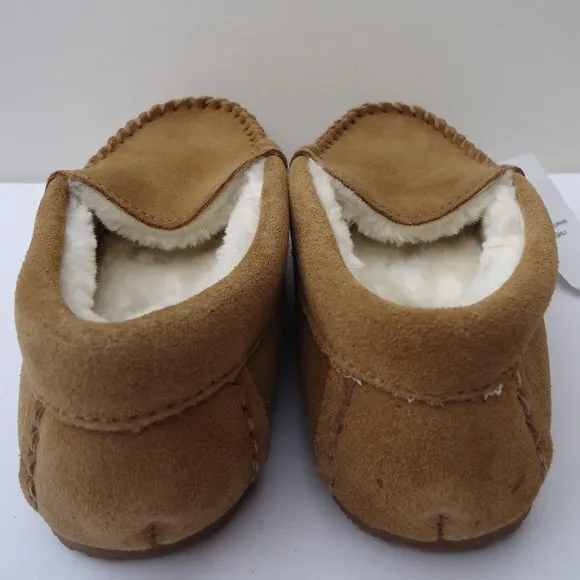 NWT. SIZE 2. LAND'S END suede leather moccasin slip-on shoes.