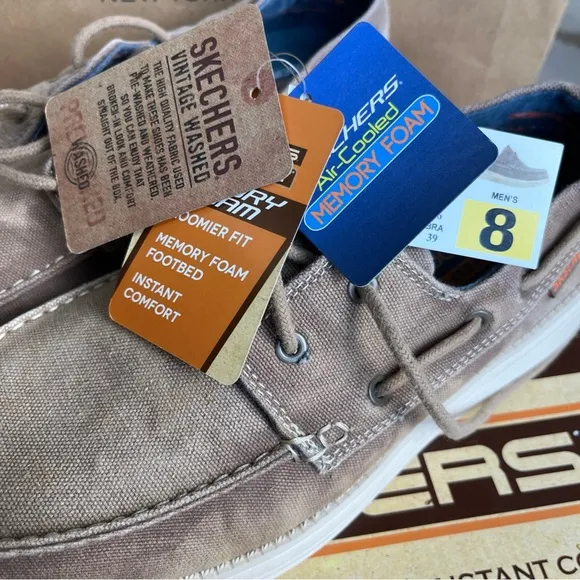 NWT Skechers Men's Size 8 Casual Boat Shoes Tie Topsider Shoes vintage washed