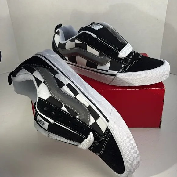 NWT Vans KNU Skool Mega Checkerboard Street/Skate Shoes Men’s 10.5