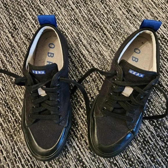 OBRA Canvas Men's Shoe (Size 8)