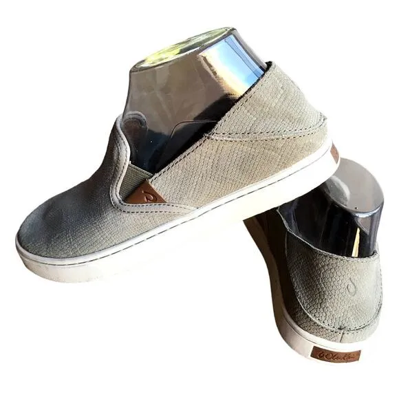 Olukai Sage Color Snakeskin Embossed Soft Leather Loafers Sneakers size 8