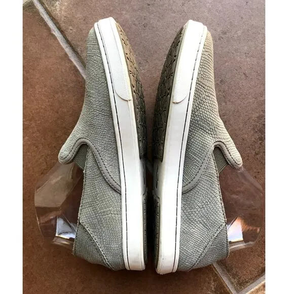 Olukai Sage Color Snakeskin Embossed Soft Leather Loafers Sneakers size 8