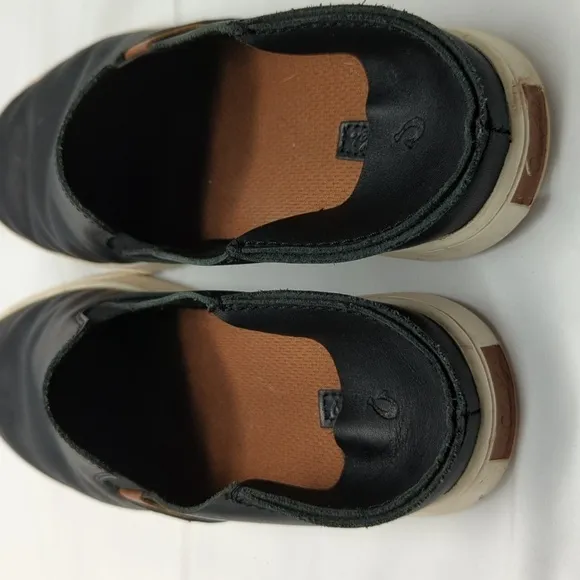 OluKai Women's 8.5 Shoes Black Slip-On Sneakers Pehuea Leather Loafer Boat Shoes