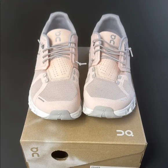 On Cloud Running Women's Pink Running Shoes