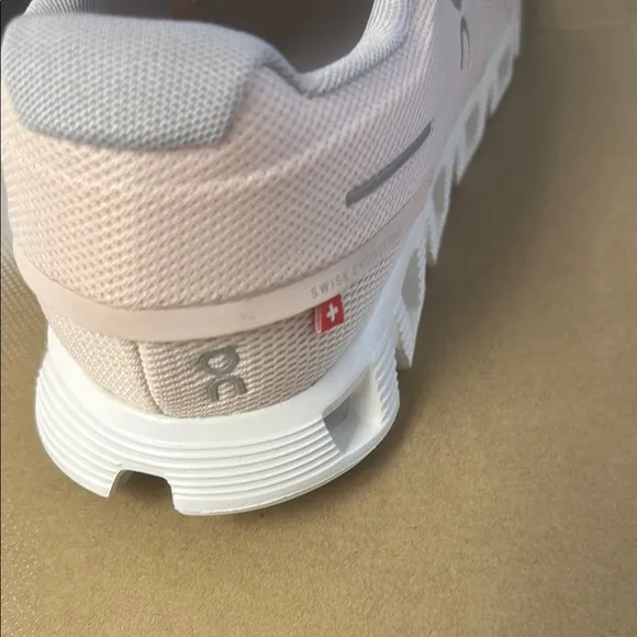 On Cloud Running Women's Pink Running Shoes