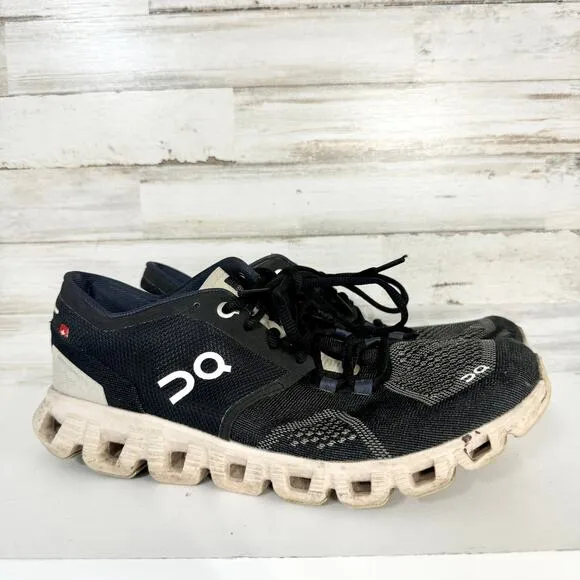 ON CLOUD Women’s Cloudtec Helion Black Lace Up Running Shoes Size 8
