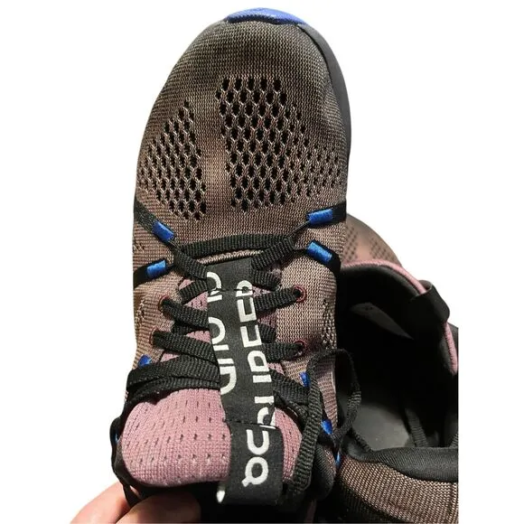 On Womens Black and burgundy  Lace Up Cloudsurfer Trail Running Sneakers Shoes S