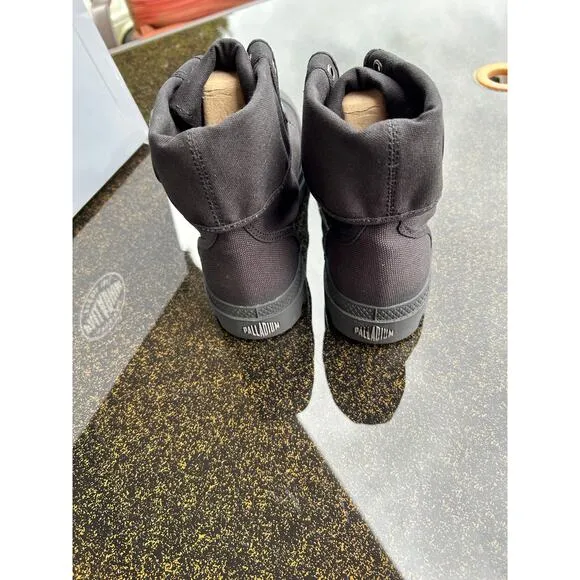 Palladium Black Baggy Hi Fold over Top Boots, Men's size 10, EU 43, NWB
