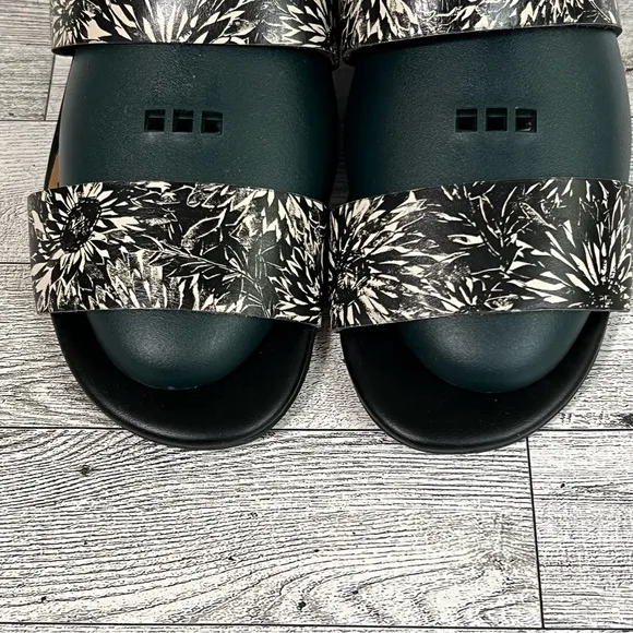 Patricia Nash Mirrella Sunflower Shoes Women's 6.5M Black Leather Slingback