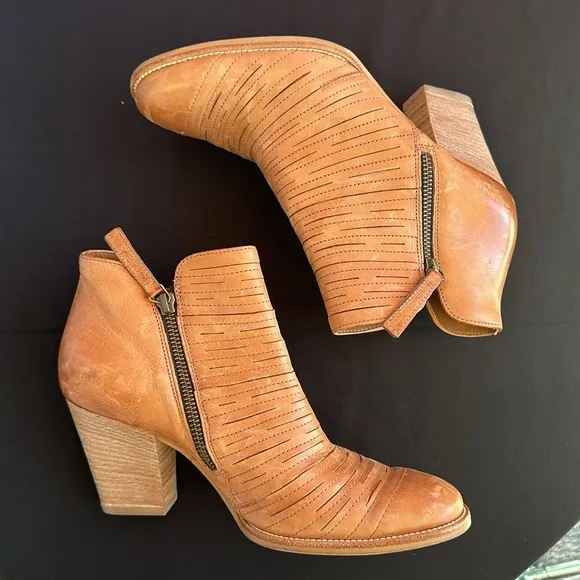 Paul Green Brown Distressed Leather Ankle Booties