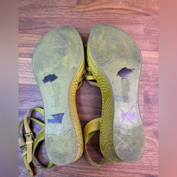 Pikolinos Yellow Leather Wedge Sandal Buckle Embossed Size 40