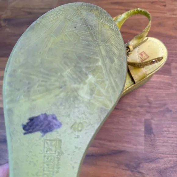 Pikolinos Yellow Leather Wedge Sandal Buckle Embossed Size 40
