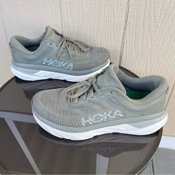 Pre- Owned Men Hoka One One Bondi 7 Running Shoes Olive 1110518 OZW Size 10.5
