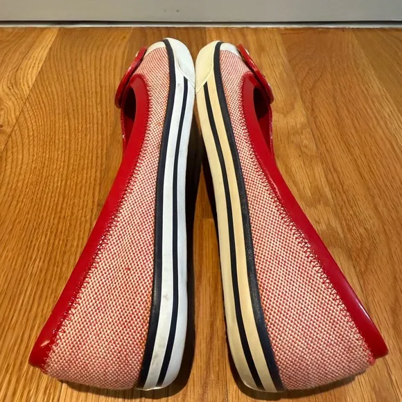 Pre-owned Tory Burch Channing Red and white canvas Sneakers / Flats Size 6.5