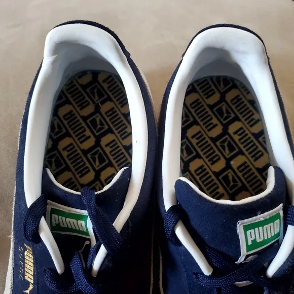 Puma Navy Athletic Shoes with Suede Upper and White Sole Men's size 11