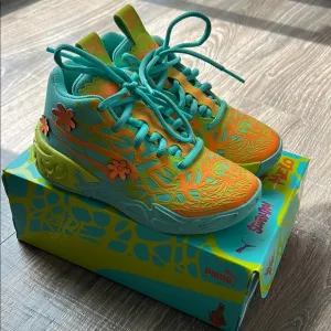 Puma Scooby Doo Melo MB4 Kids Sneakers - Vibrant Orange and Teal