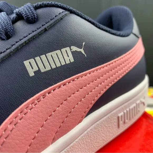 Puma Smash V2 Leather Blue   Pink Womens Various Sizes