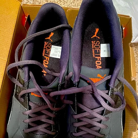 PUMA TENNIS SHOES
