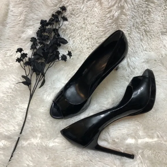 Rachel Roy Designer Peep Toe Black Patent Leather Stiletto Heels, Leather Soles