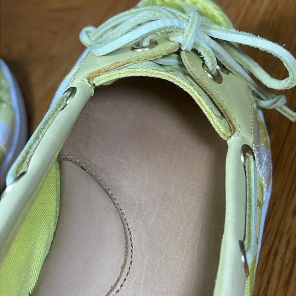 RARE COLOR COACH RAINEY SIGNATURE BOAT SHOES