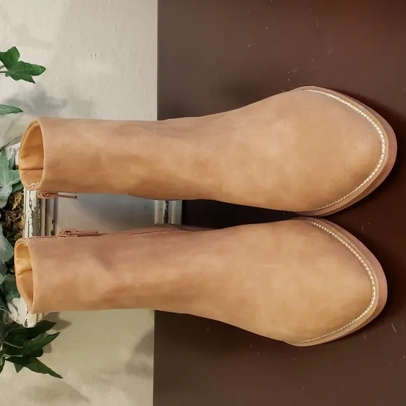 Report - Odeza Tan Bootie