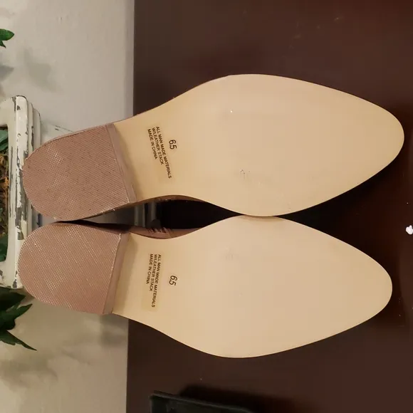 Report - Odeza Tan Bootie