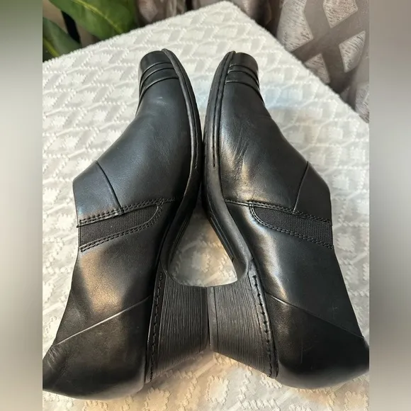 Rockport Cobb Hill Adele Black Leather Women’s Tailored Slip On Shoes Size 11M
