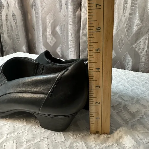 Rockport Cobb Hill Adele Black Leather Women’s Tailored Slip On Shoes Size 11M