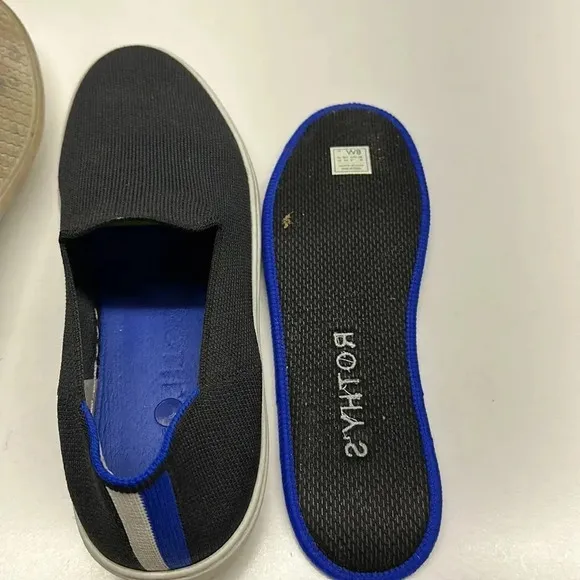 Rothy's The Original Slip On Sneaker Black Solid Washable Shoes Women's Size 8