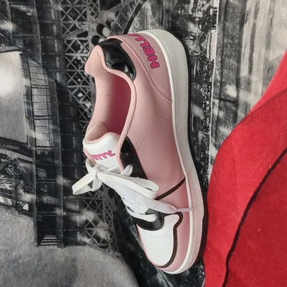 Sanrio hello kitty women's shoes