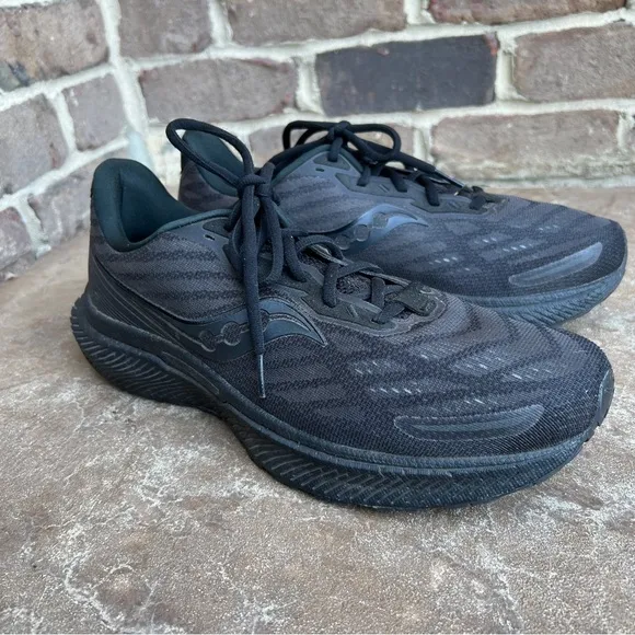 Saucony Mens Triumph 19 Triple Black S20678-14 US Size 11.5