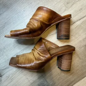SHOTO fine Italian leather heeled sandals