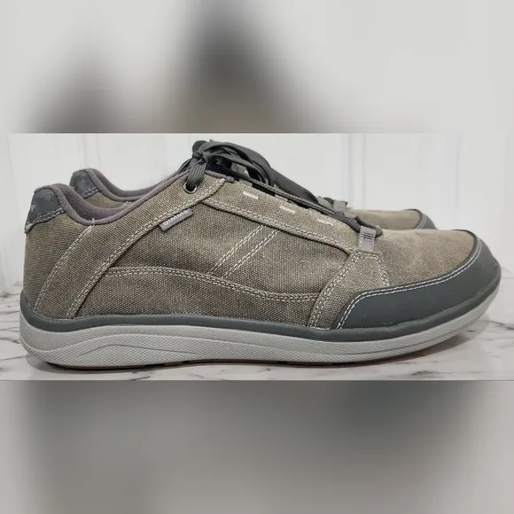 Simms grey Westshore shoes sneakers men's size 14