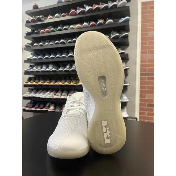 Size 11.5 - Nike Lebron Witness III Shoes White/Chrome