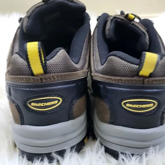 Skecher Designer Style Relax Comfortable Fit , Brown And Black ,Size 11.5 Men