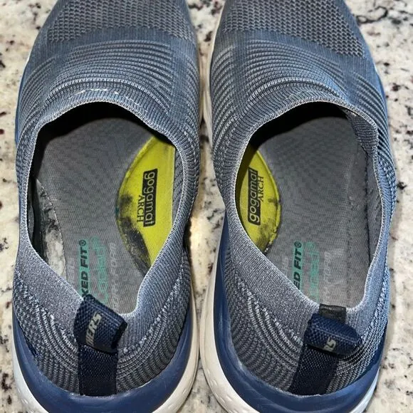 Skechers Mens Delmont Jenko Relaxed Fit Slip On Shoes Navy Size 9.5