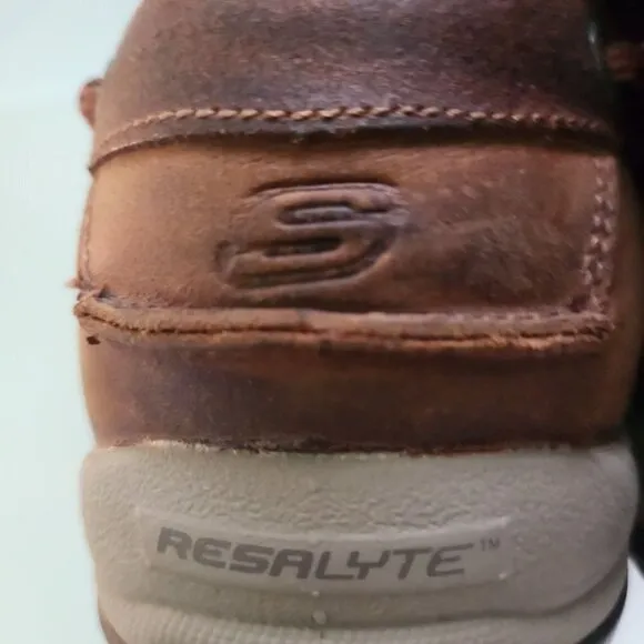 Skechers Relax Fit  Memory Foam Leather Boat Shoes Size 12
