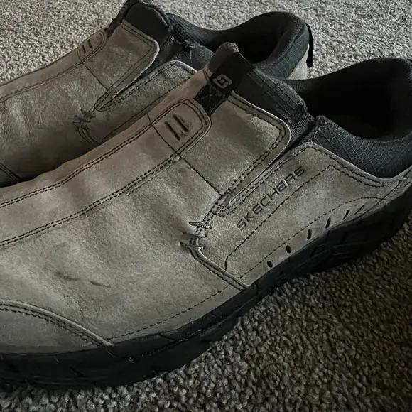 SKECHERS‎ Shoes Slip On Beige Relaxed Suede Leather Memory Foam Size 11.5