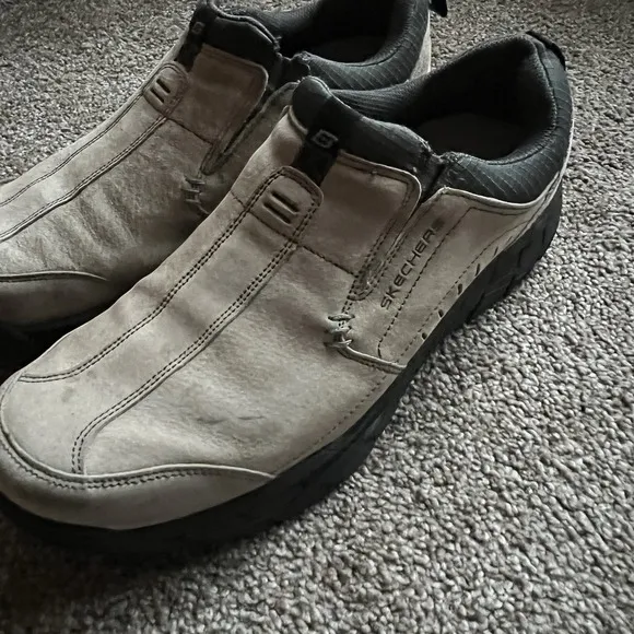 SKECHERS‎ Shoes Slip On Beige Relaxed Suede Leather Memory Foam Size 11.5