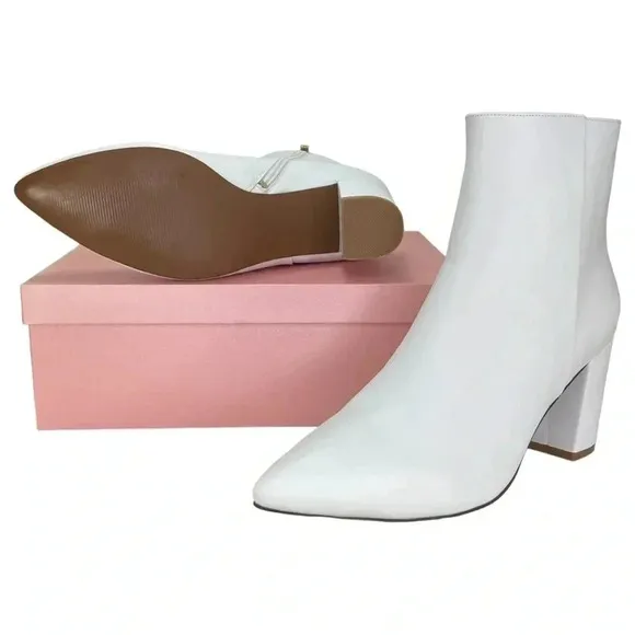 SMASH Shoes Chiku White Faux Leather Womens Ankle Boots Size 11M