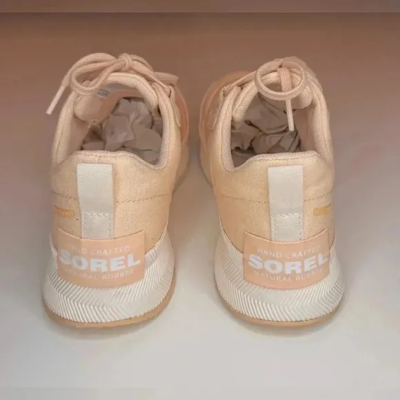 Sorel Women's Out N About III Low Sneaker Canvas Shoes size 8.5