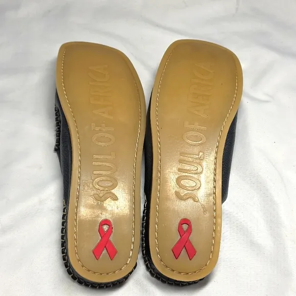 Soul Of Africa by Clarks Women's Black Slip-On Leather Mules Size 8 NWOB