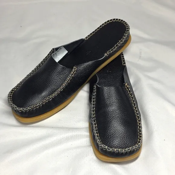Soul Of Africa by Clarks Women's Black Slip-On Leather Mules Size 8 NWOB