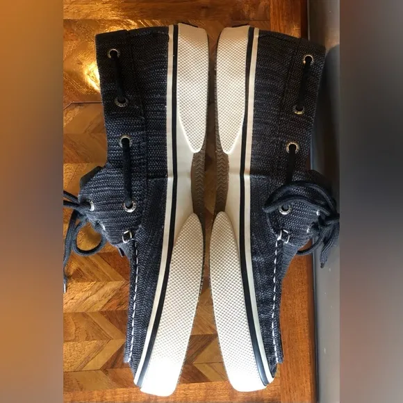 Sperry halyard 2 men’s blue boat shoes  8.5
