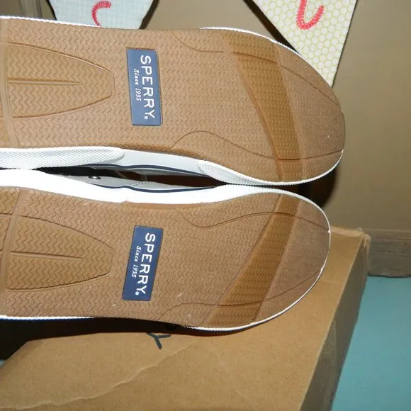 Sperry Halyard CVO Boat Shoes Gray Mens Size 7 NEW