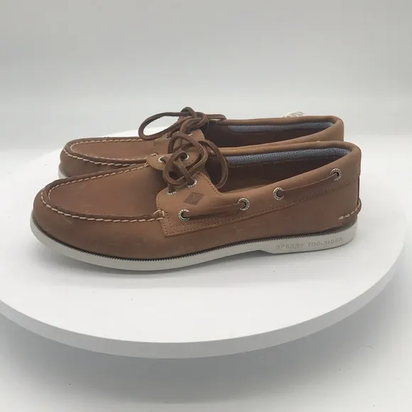 Sperry mens boat  shoes size 9 US