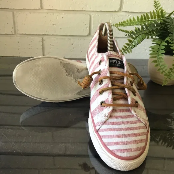 Sperry Red/White Striped Seacoast Boat Shoes Women's Size 8
